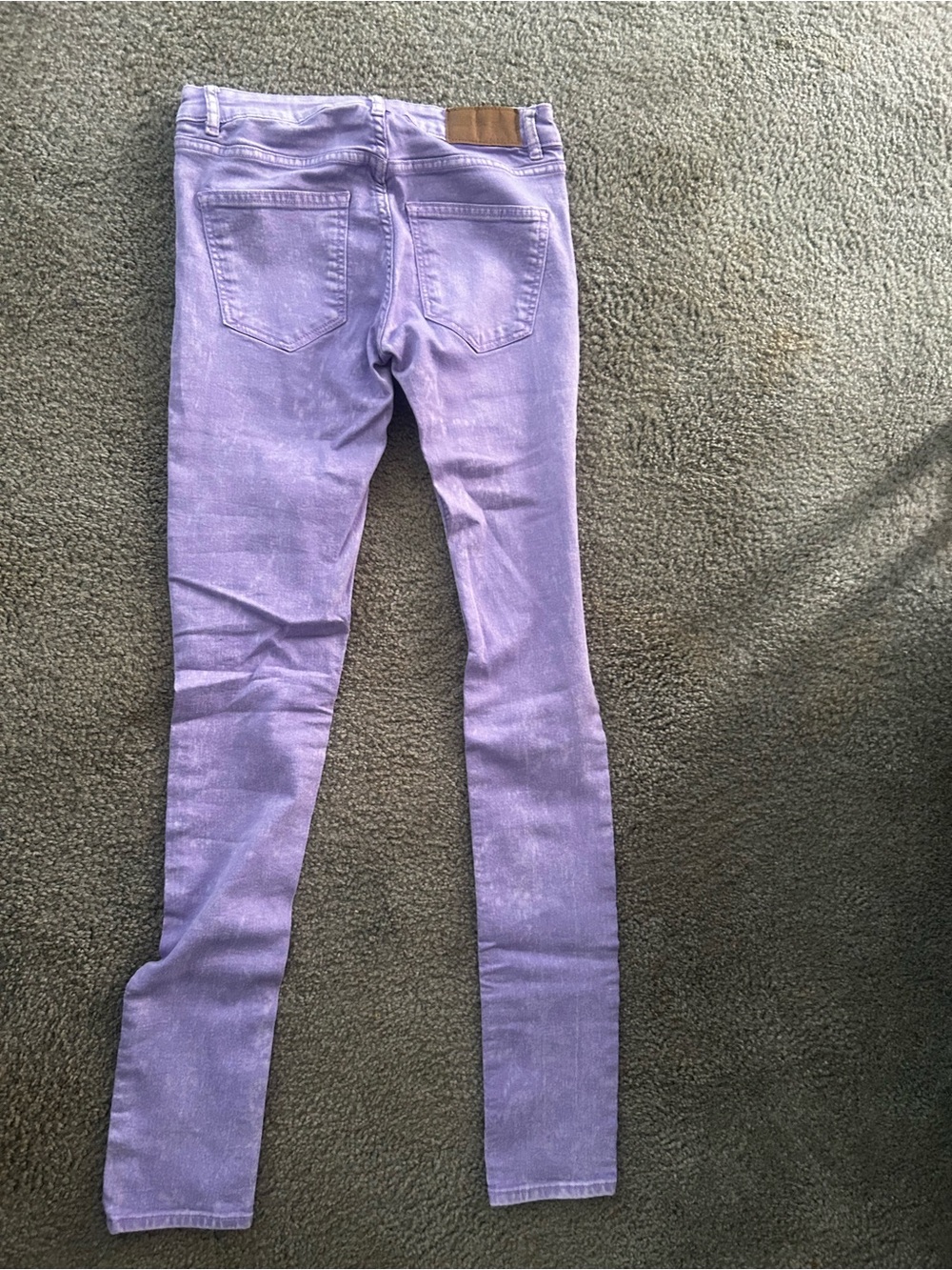 H&M Lavender Skinny Jeans - Picture 6 of 10